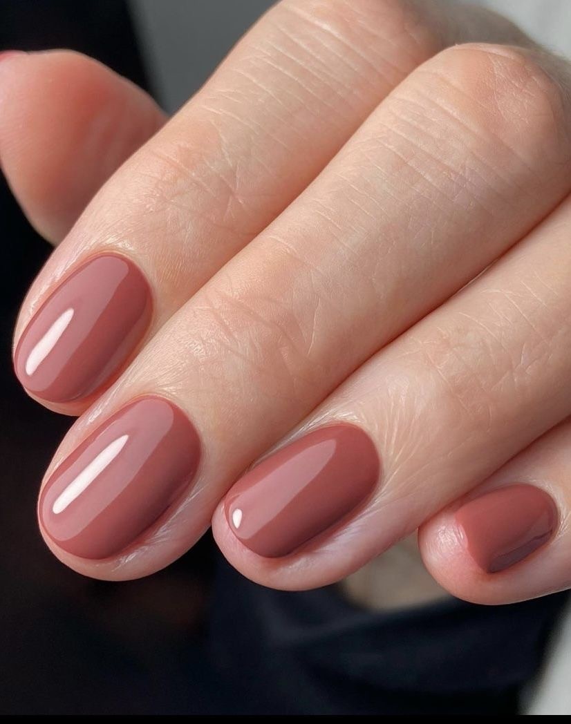 Moon Beauty Bar #beograd Gel lak Rubber baza / Gel lak - ruke
