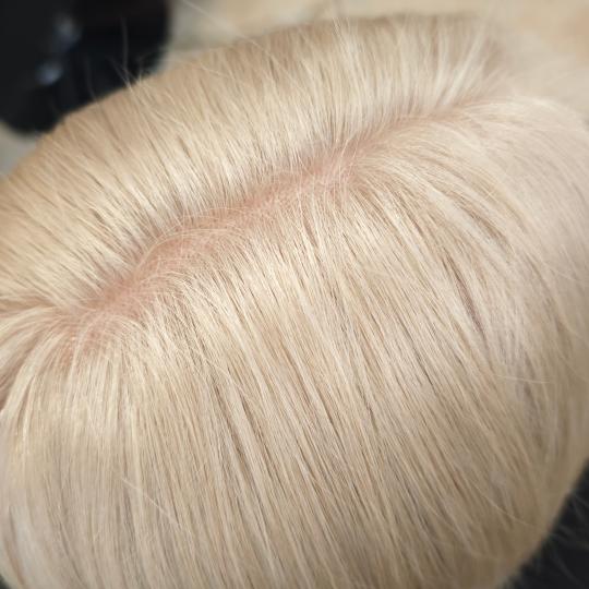 Kotenkova Studio & Education #beograd Farbanje kose Total Blonde izrastka - do 1,5 cm U cenu uvek ul