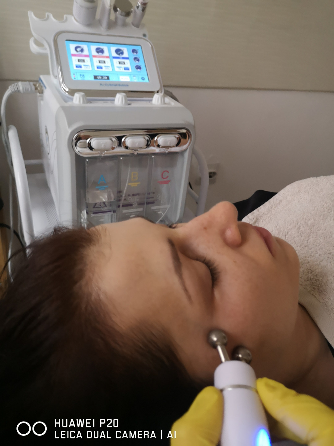 Cristatus #beograd Tretman lica Hydra facial tretman