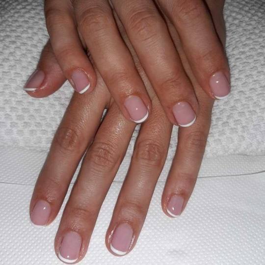 Migun centar relax #beograd Gel lak Gel lak french - ruke gel lak