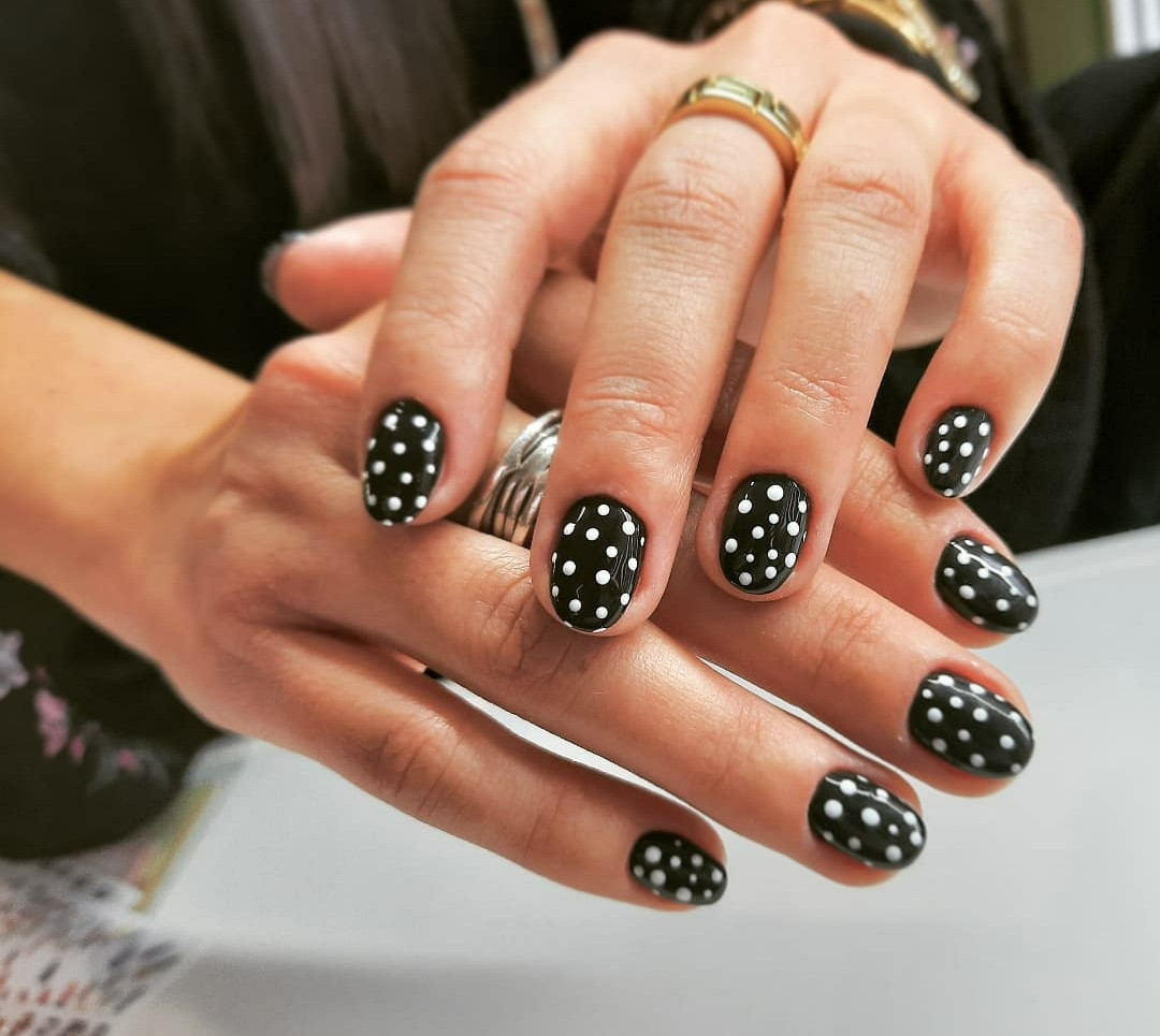Exclusive Beauty #beograd Manikir Manikir + gel lak