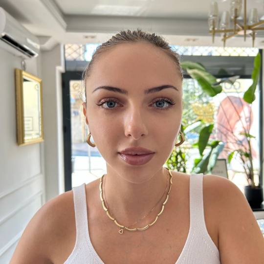 Esthetique Privé #beograd Nadogradnja trepavica Nadogradnja svilenih trepavica - 1 na 1