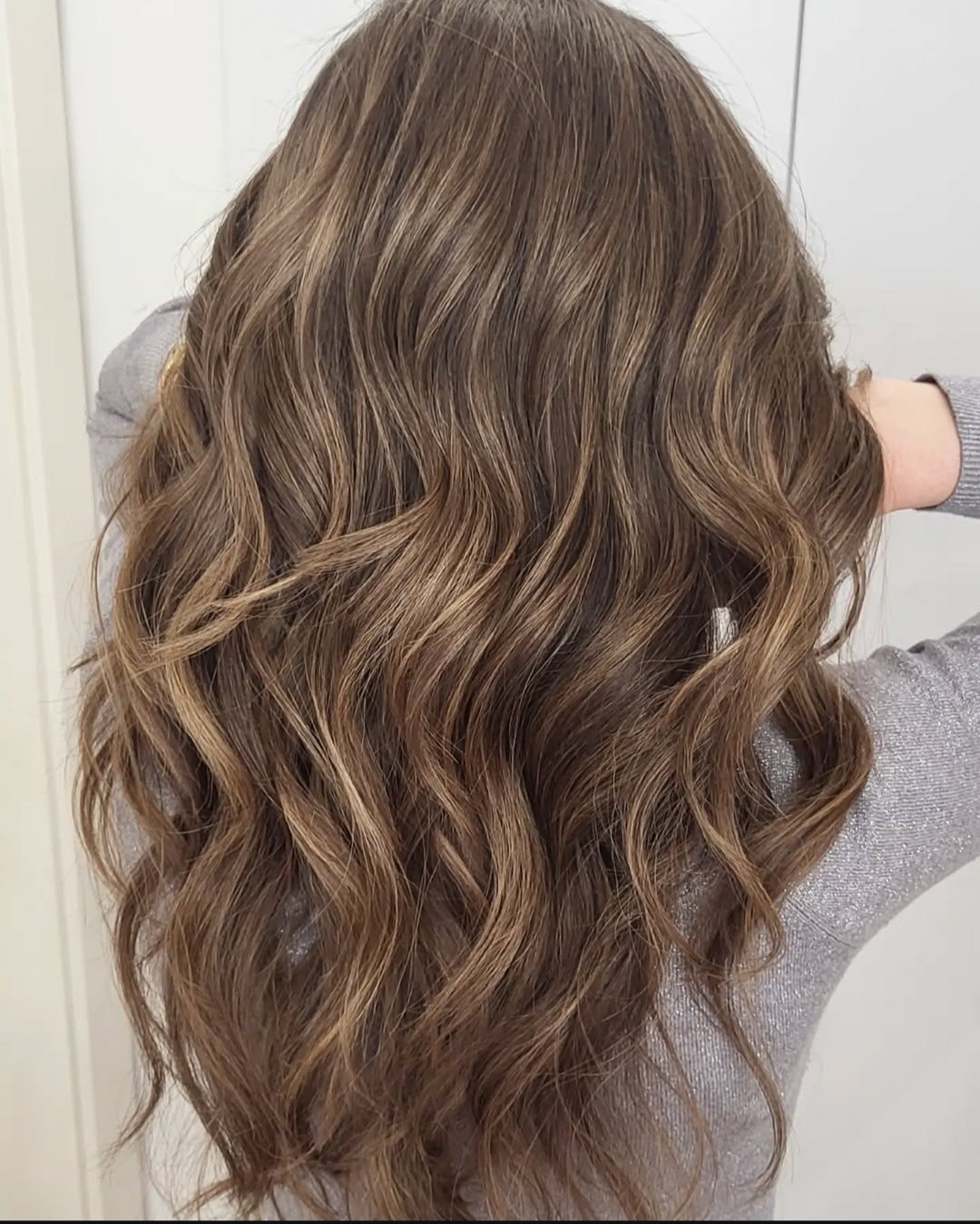 Balayage - kosa srednje dužine - Mia bella beauty, Novi Sad Ombre, sombre, balayage Frizerski saloni Ombre, sombre, balayage, Novi Sad, Sajmište, Detelinara, Banatić