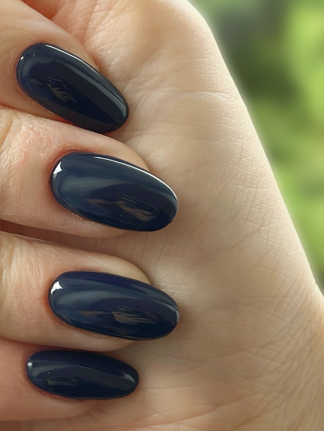 Manikir + gel lak - M dužina - Lui beauty concept, Beograd Manikir Nokti Manikir, Beograd, Banovo brdo