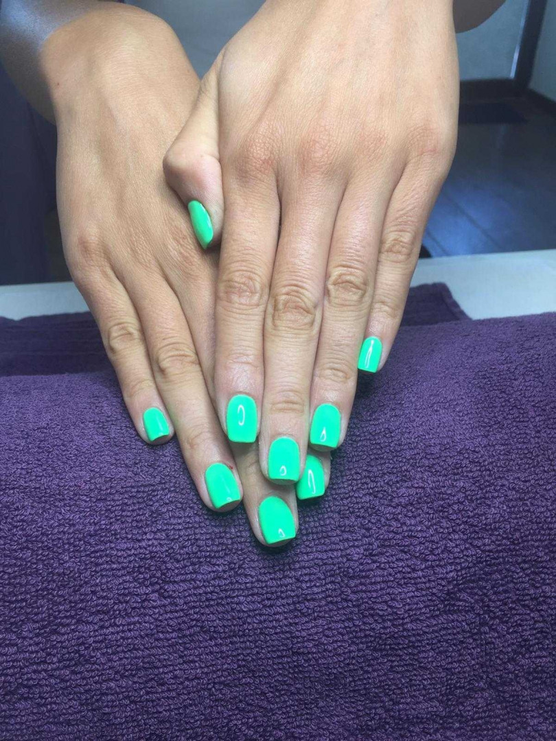 Manikir + gel lak - Sensus, Beograd Manikir Nokti Manikir, Beograd, Novi Beograd Stari Merkator