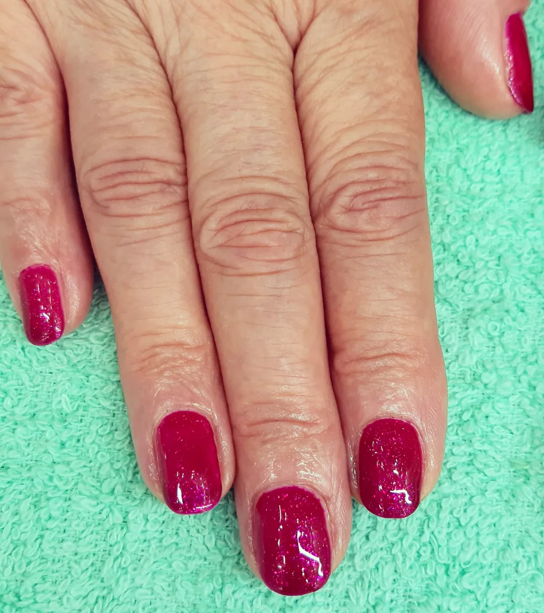 Albina Unisex Studio Lepote #temerin Gel lak Gel lak, ruber baza- ruke i mini manikir (bez skidanja tuđeg materijala)