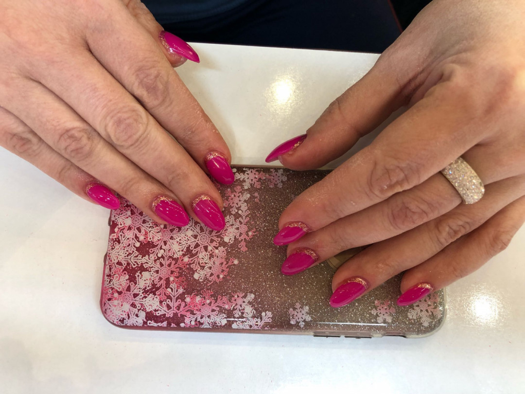 Ojačavanje noktiju gelom + gel u boji - Alfaparf Nails, Beograd Ojačavanje noktiju Nokti Ojačavanje noktiju, Beograd, Karaburma, Višnjička banja