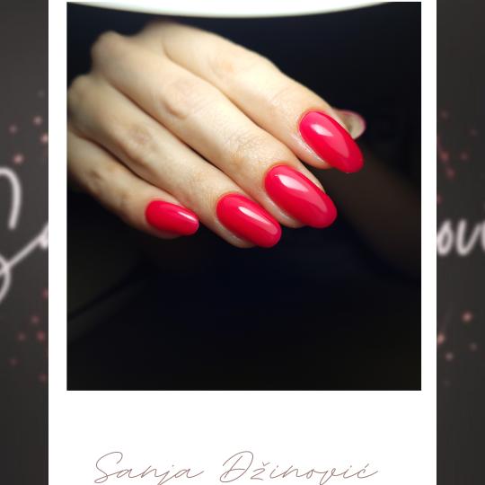 Sanja Džinović - Vračar #beograd Manikir Ruski manikir + rubber baza - M dužina noktiju