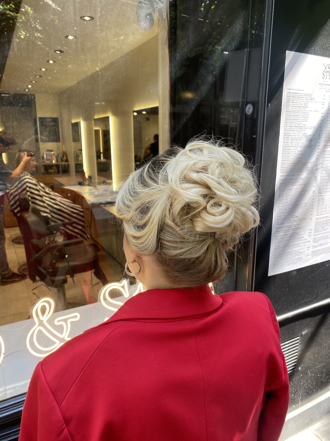 Sip&Style #beograd Svečane i frizure za svadbu Svečana frizura - duga kosa