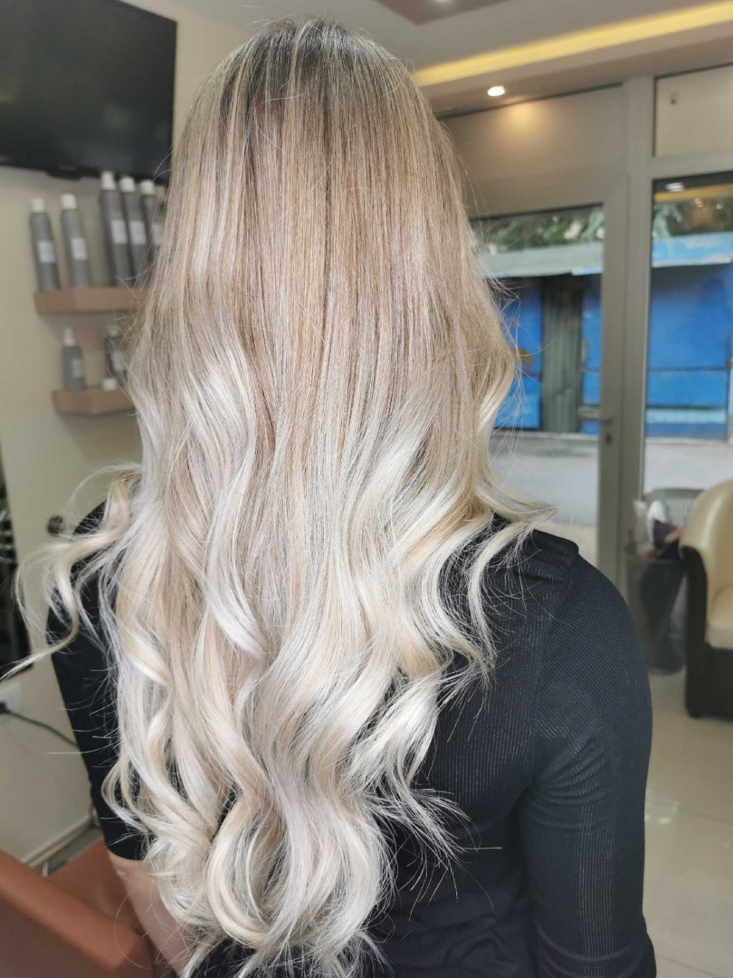 Cecix #beograd Ombre, sombre, balayage Balayage / Ombre / nijansiranje + preliv - duga kosa
