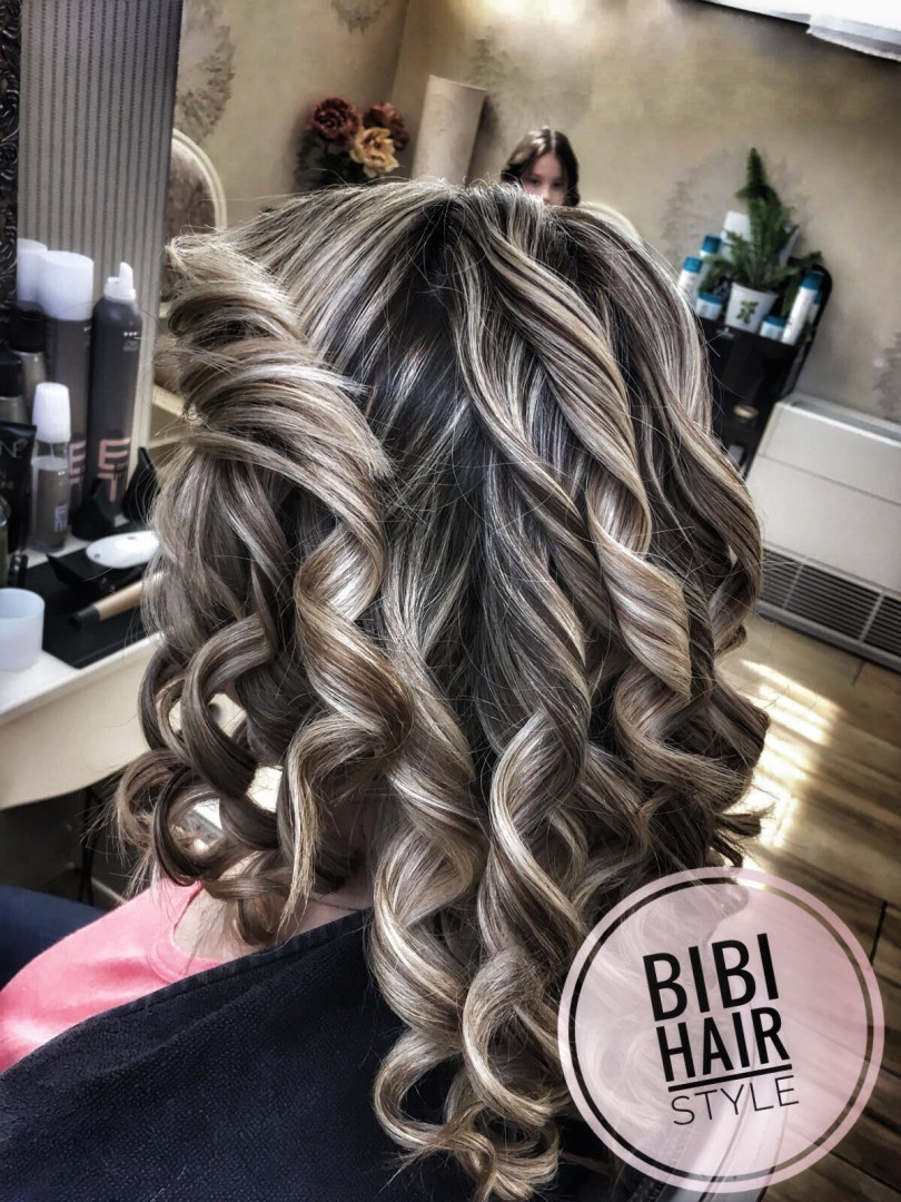 Bibi beauty centar #beograd Feniranje i stilizovanje Feniranje na ravno / lokne - kosa srednje dužine