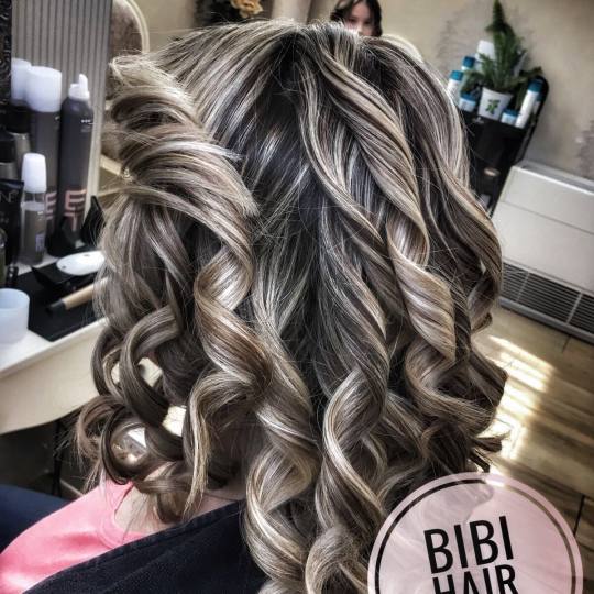 Bibi beauty centar #beograd Feniranje i stilizovanje Feniranje na ravno / lokne - kosa srednje duži