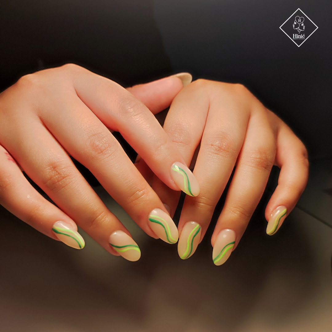 Izlivanje noktiju gelom - Hinić Beauty studio, Beograd Izlivanje noktiju Nokti Izlivanje noktiju, Beograd, Bežanijska kosa, Bežanija, Ledine, Surčin