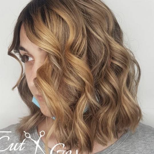 Cut 'n' Go #novisad Blajhanje kose Blajhanje - kosa srednje dužine