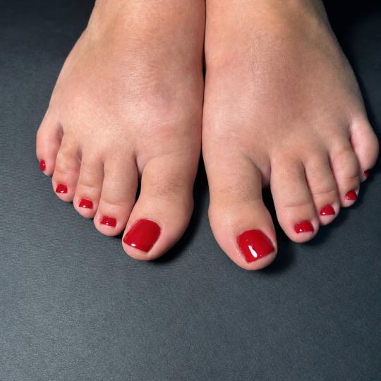 Shishi beauty studio #beograd Gel lak Gel lak nogu + spa pedikir gratis