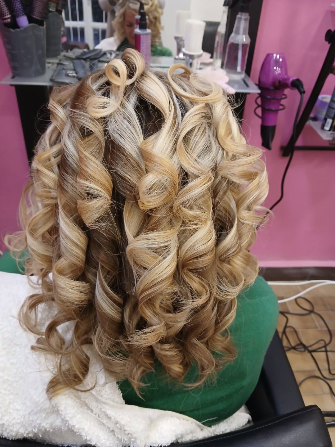 Sv. Mina, Beograd LookBook