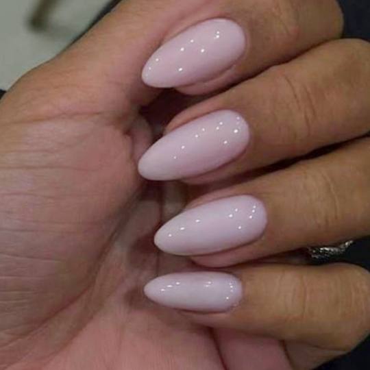 Xenija Beauty Room #beograd Manikir Izlivanje noktiju gelom - M duzina