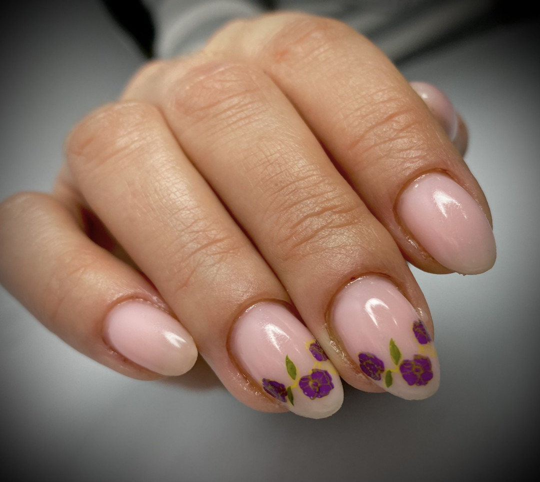 Gel lak + ojačavanje prirodnih noktiju gelom u boji - Princess beauty, Niš Gel lak Nokti Gel lak, Niš, Palilula
