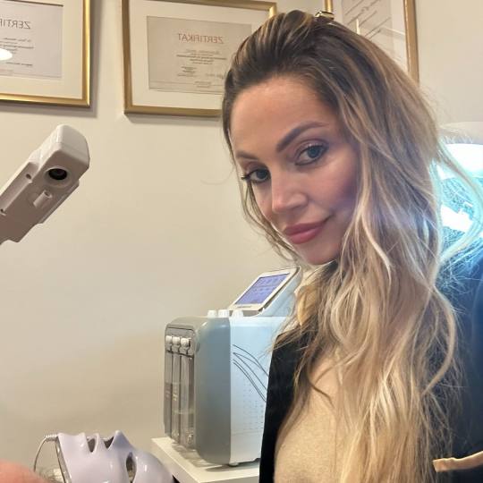Esthetique Privé #beograd Tretman lica Higijenski tretman lica + dermapen