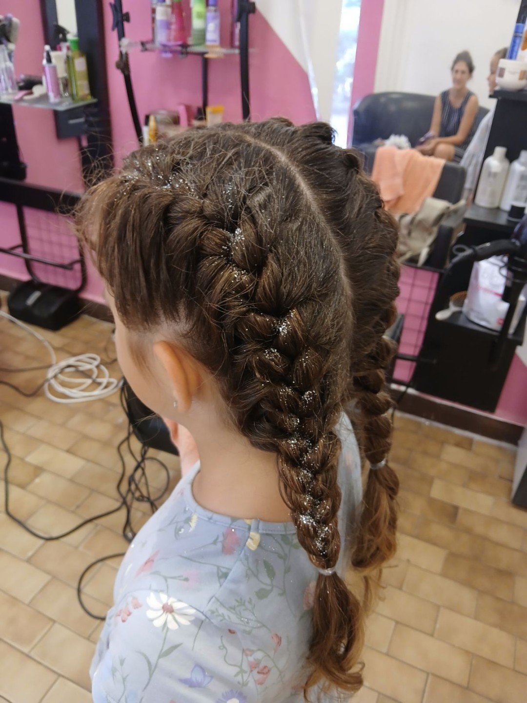 Sv. Mina, Beograd LookBook