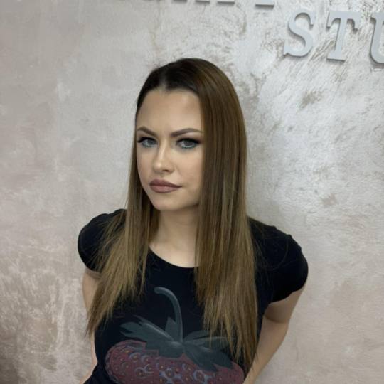 Agapi Studio #nis Make-up / šminkanje Profesionalno šminkanje + veštačke trepavice