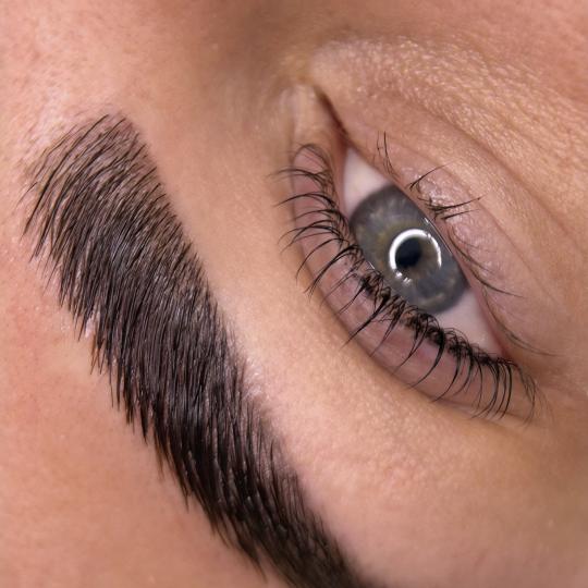 Studio Artistry #beograd Obrve Brow lift + lash lift Lash lift & brow lami 🤍