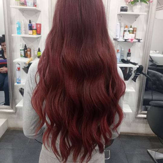 N beauty room #beograd Feniranje i stilizovanje