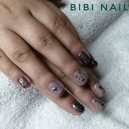 Bibi beauty centar #beograd Gel lak Gel lak - ruke radimo subotu i nedelju od 10h do 17h