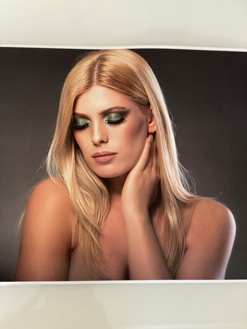 GM Beauty studio #beograd Make-up / šminkanje Profesionalno šminkanje + veštačke trepavice