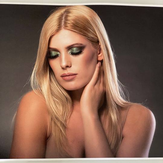GM Beauty studio #beograd Make-up / šminkanje Profesionalno šminkanje + veštačke trepavice