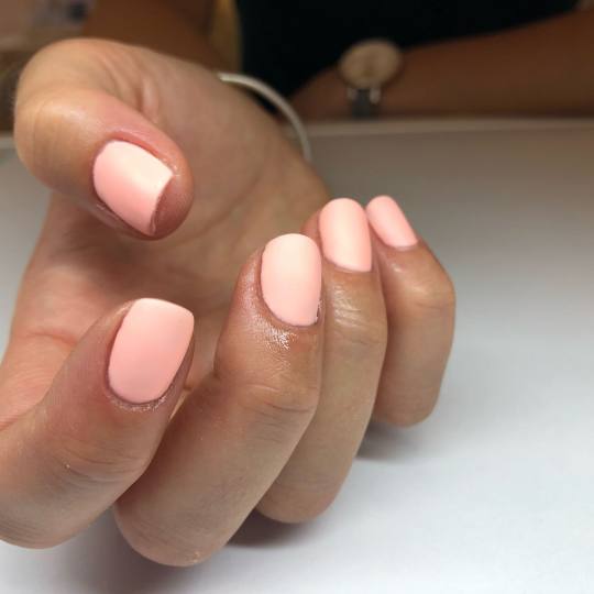 Mademoiselle Beauty #beograd Gel lak Gel lak - ruke sa aparatnim manikirom