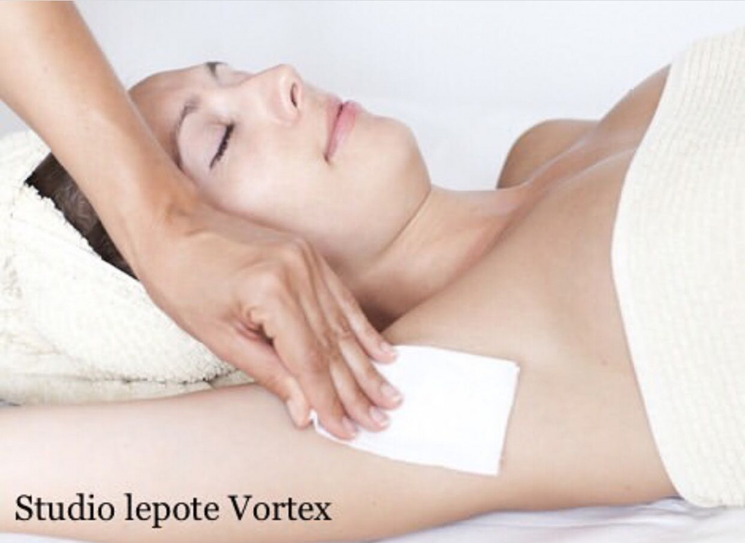 Vortex #beograd Depilacija toplim voskom Depilacija nausnica toplim voskom - za dame