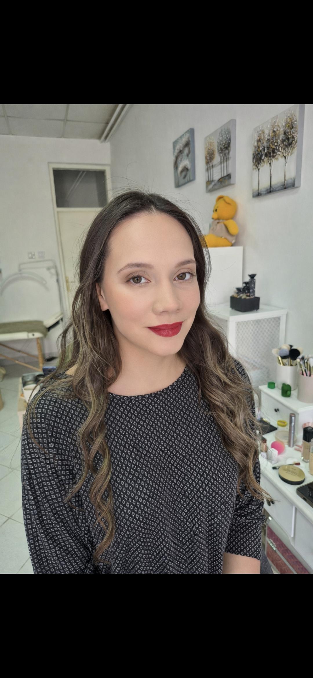 Profesionalno šminkanje - dnevno - Shishi beauty studio, Beograd Make-up / šminkanje Lice Make-up / šminkanje, Beograd, Centar, Stari grad, Dorćol