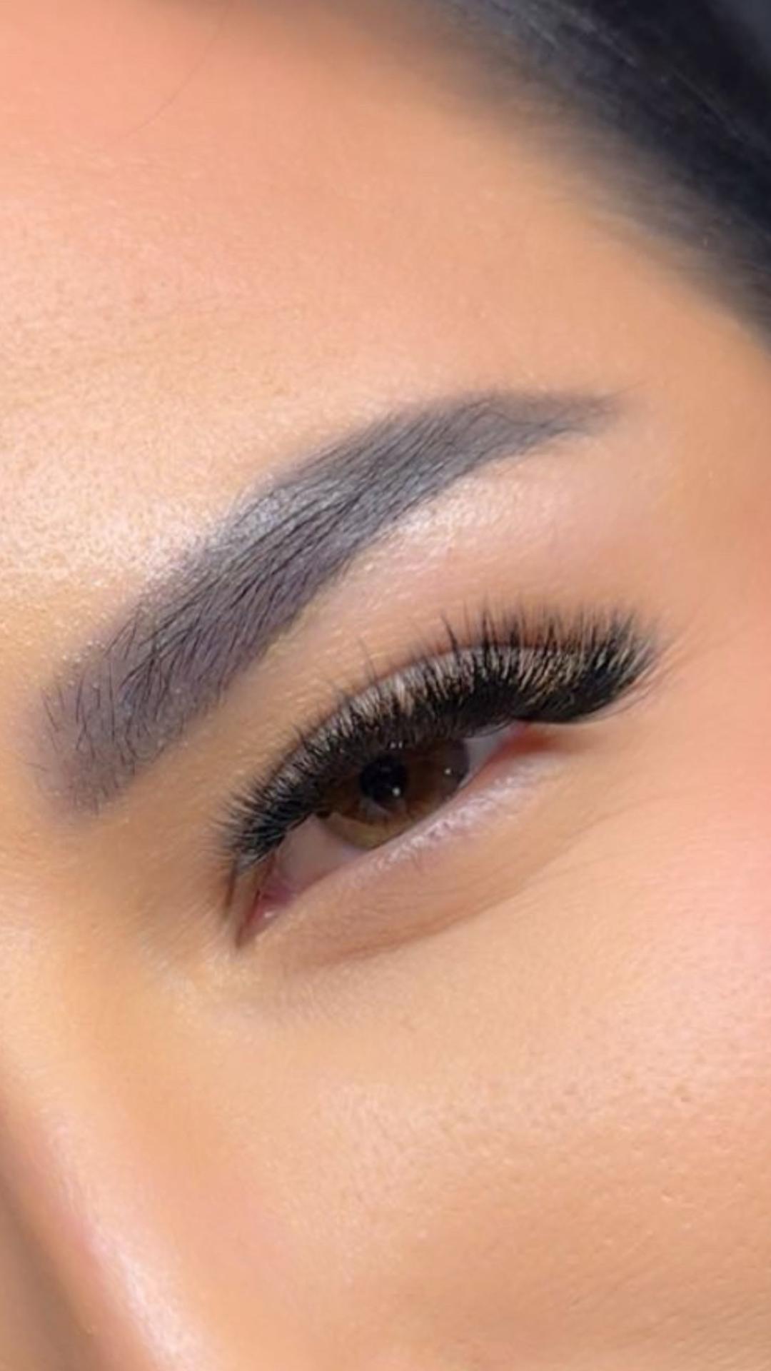 Nadogradnja trepavica - kašmir trepavice 6D - Industrija lepote 22, Beograd Nadogradnja trepavica Lice Nadogradnja trepavica, Beograd, Palilula centralni deo