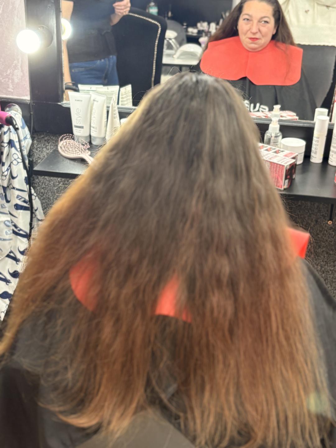 Beauty studio S #novisad Žensko šišanje Žensko šišanje + feniranje - duga kosa