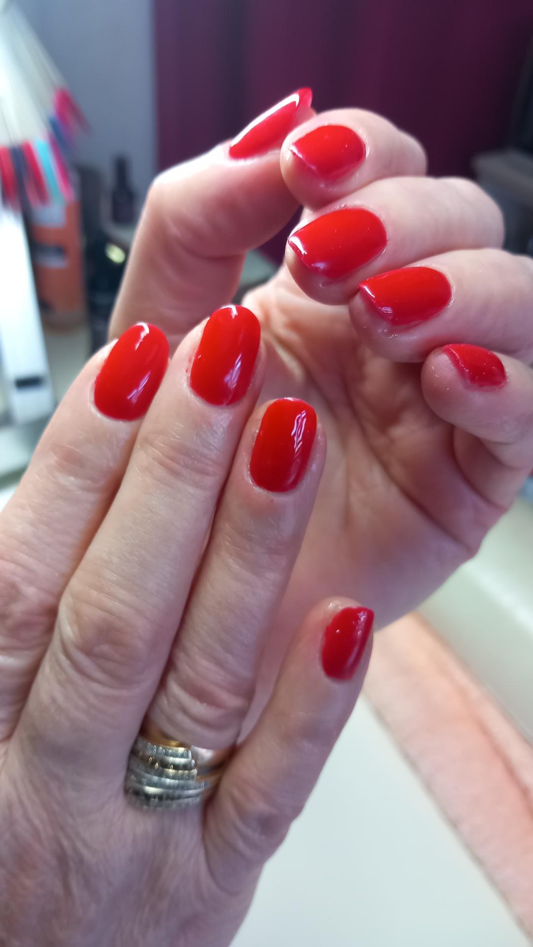 Manikir + gel lak Rubber baza Tpo&Hema free - Eleonora, Beograd Gel lak Nokti Gel lak, Beograd, Novi Beograd blokovi, Belville, Savski kej