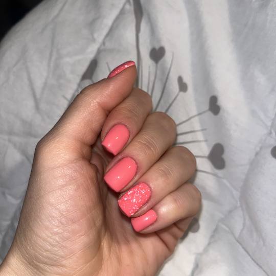 Xenija beauty #beograd Manikir Korekcija noktiju gelom - S dužina