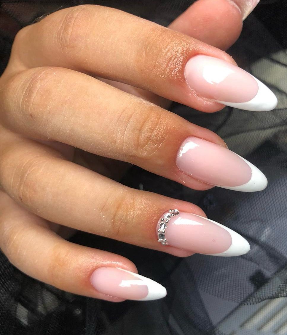 Korekcija tudjeg rada - Mango beauty studio, Novi Sad Korekcija noktiju Nokti Korekcija noktiju, Novi Sad, Telep, Adice, Bistrica