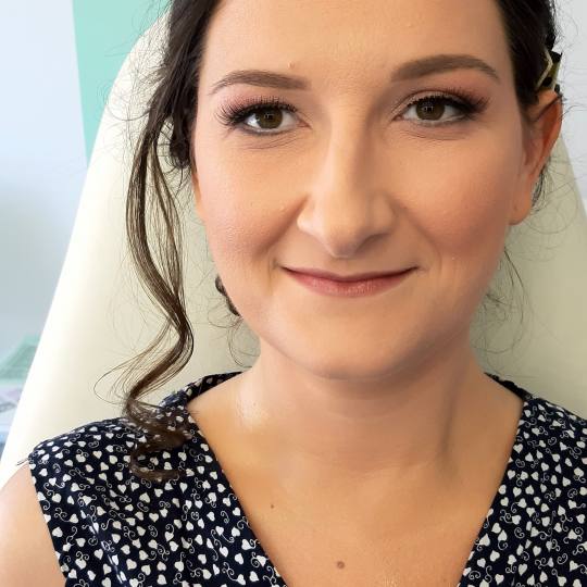 Albina Unisex Studio Lepote #temerin Make-up / šminkanje Profesionalno šminkanje + veštačke trep