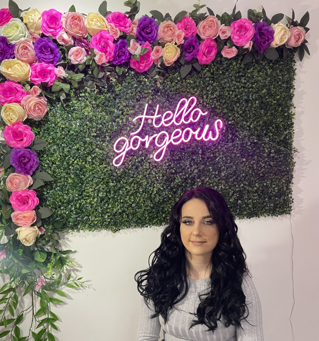 Princess beauty #nis Pletenice, kike, punđe Svečana frizura - Glam Talasi