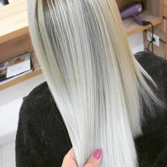Kardashians Beauty Style #novisad Ombre, sombre, balayage Balayage + zaštita kose + feniranje - dug