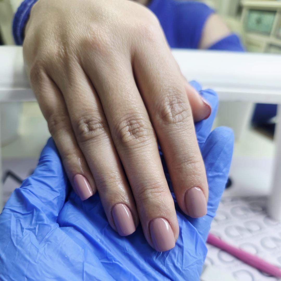 Gospođica Draga #novisad Gel lak CND Shellac / trajni lak - bez turpijanja