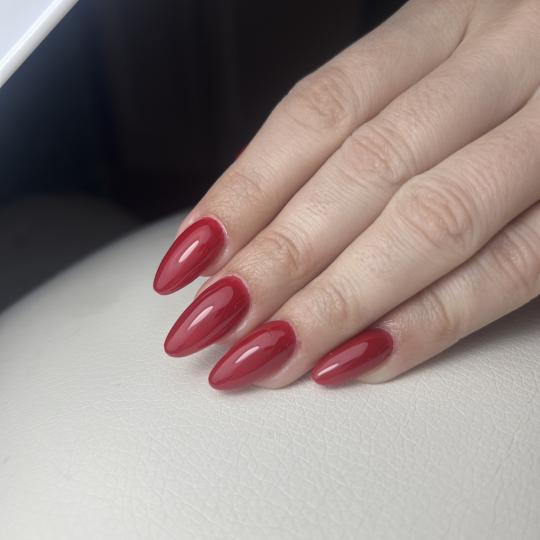 Ena beauty studio usluga