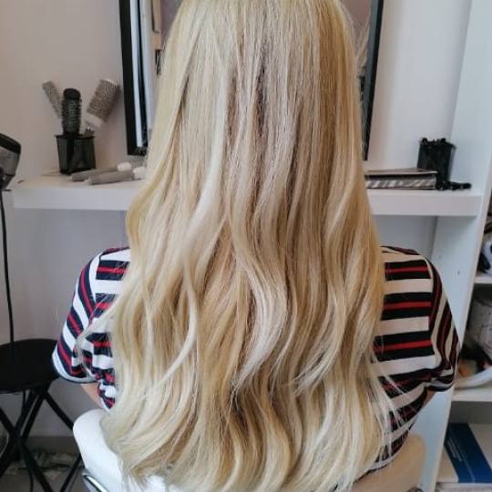 Salon Klinik #beograd Feniranje na blage talase