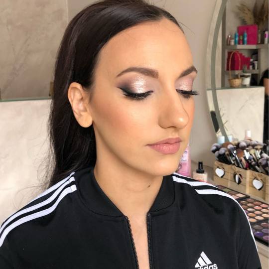 Makeup Olja Grbić #novisad Make-up / šminkanje Profesionalno šminkanje + veštačke trepavice - s