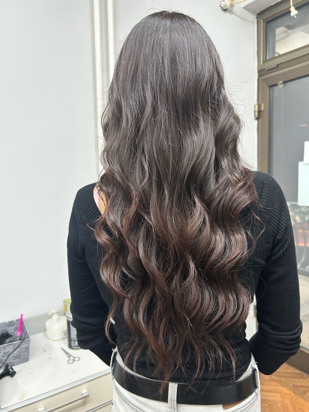 Veolmis #beograd Feniranje i stilizovanje Feniranje na ravno / lokne - ekstra duga kosa