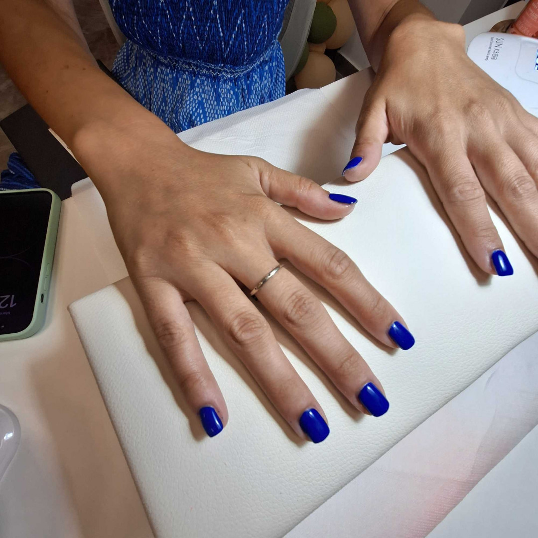 Monstera beauty salon #beograd Manikir Manikir + gel lak