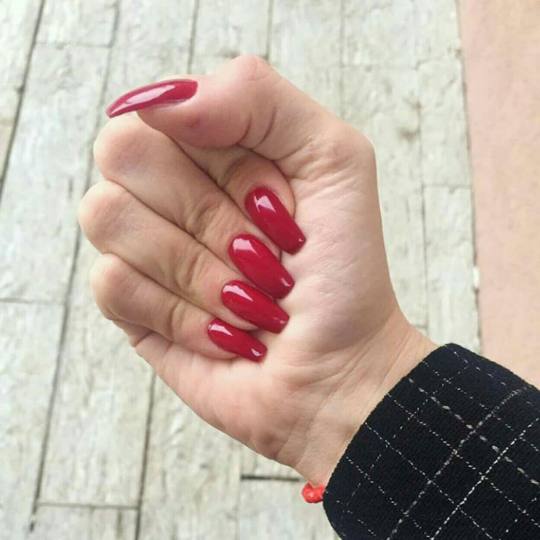 OPI - ALOXXI Zira #beograd Izlivanje noktiju #izlivanje #red Izlivanje noktiju gelom Izlivanje nokti