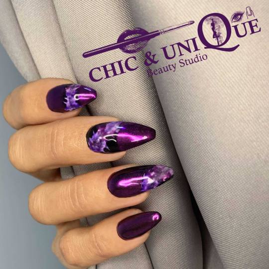 Chic & Unique Beauty Studio #beograd #purplenails?? #purpledesign #purplechromenails? #purplesmoke #