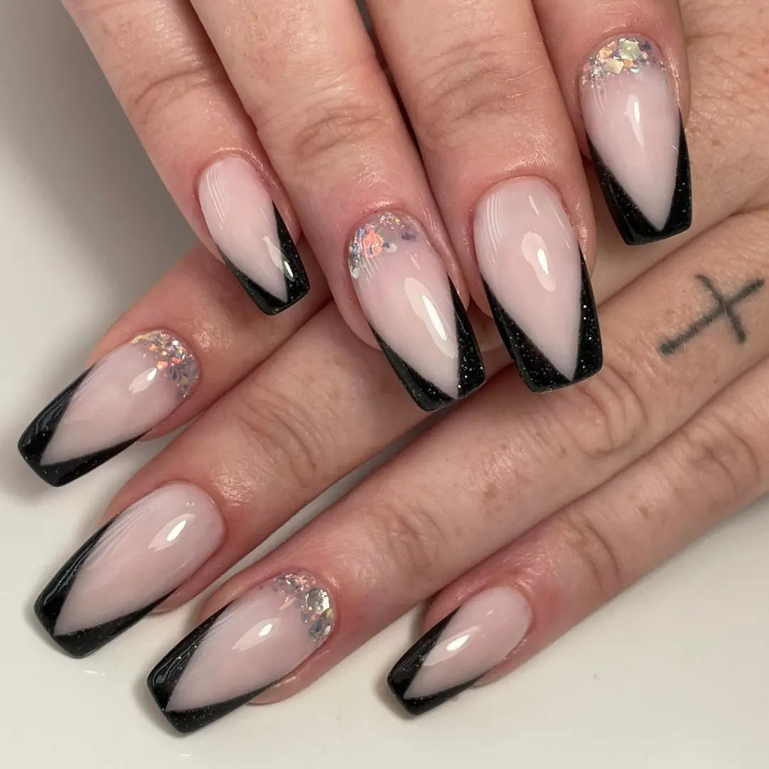 Nail office - TC BIG Rakovica #beograd Korekcija noktiju Korekcija noktiju gelom + french - S dužina